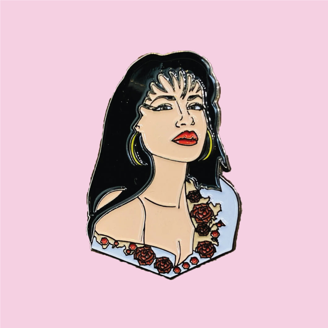 Selena Rosas Pin